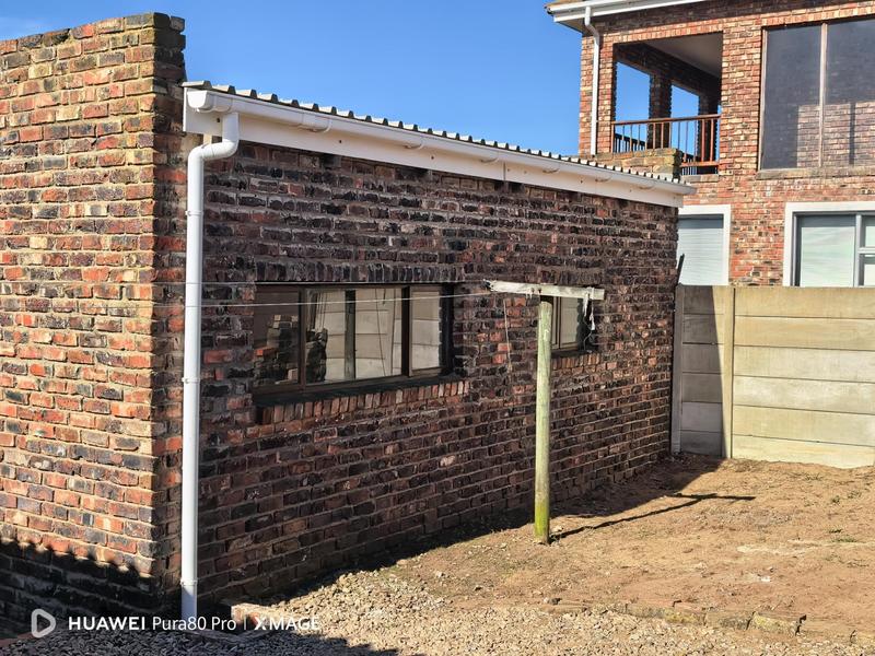 To Let 2 Bedroom Property for Rent in Heiderand Western Cape